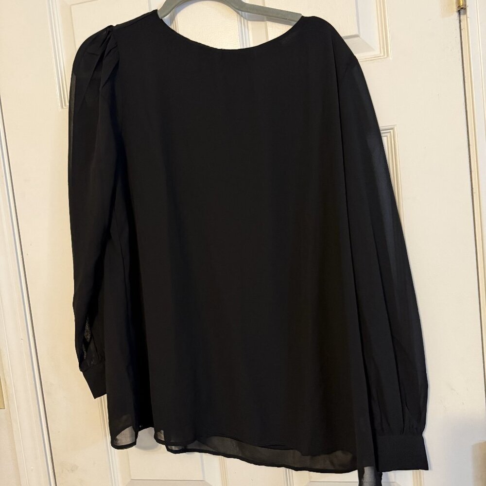 NWT Zenana Black Blouse w/ Pearl Accents | XL